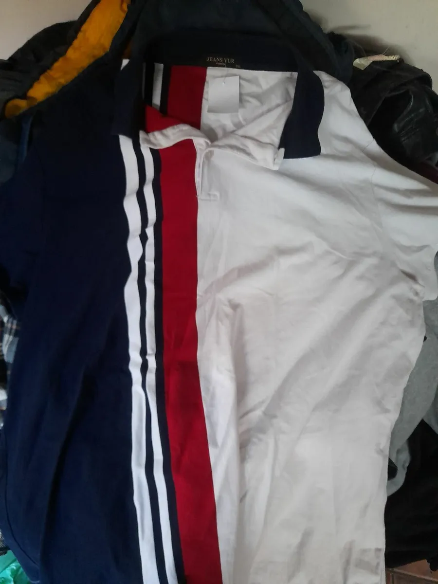 Mans Cardigan ,  tee. Top - Image 1