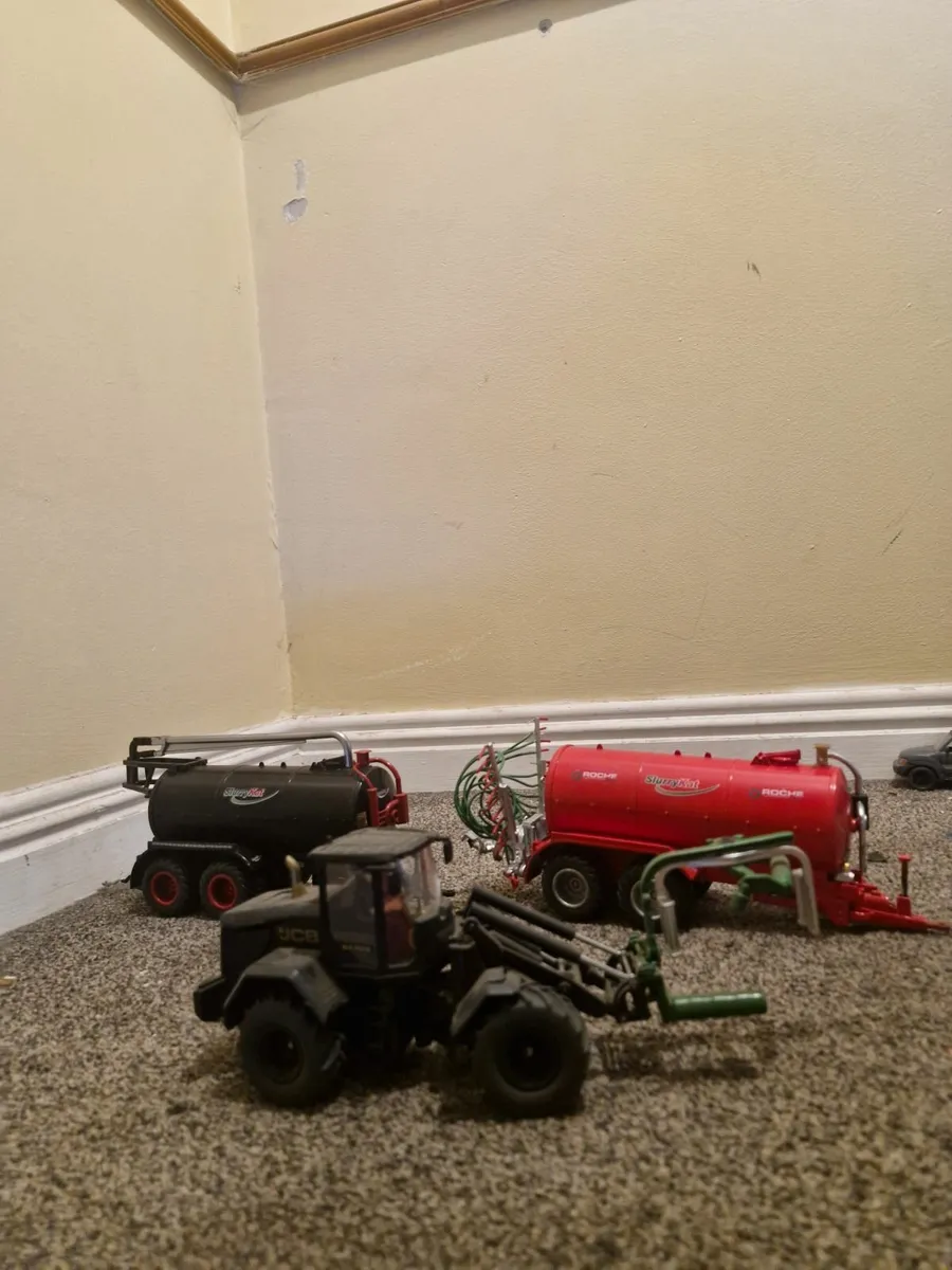 Toy farm models