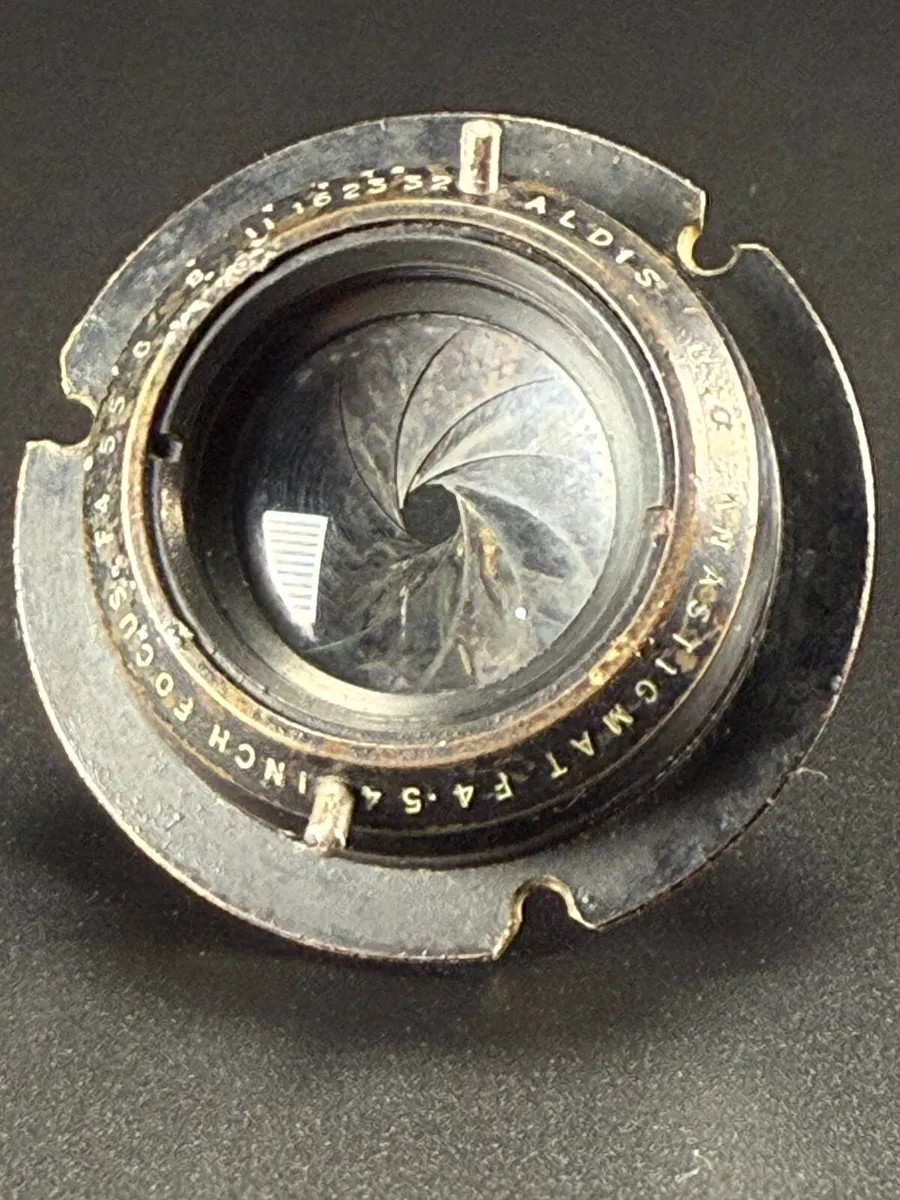 Aldis UNO Anastigmat 4 inch f4,5 antique lens - Image 1
