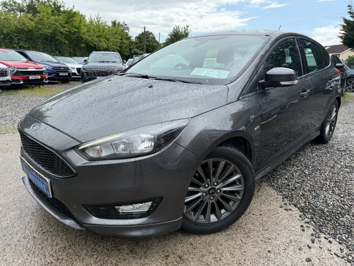 2018 Ford Focus  ST-LINE 1.5 TD - Image 2