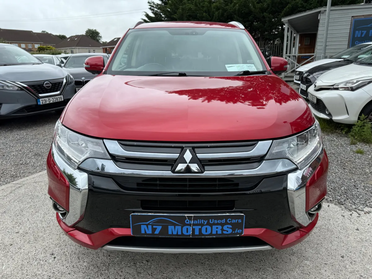 2018 Mitsubishi Outlander  2.0 4H PHEV AUTO - Image 3