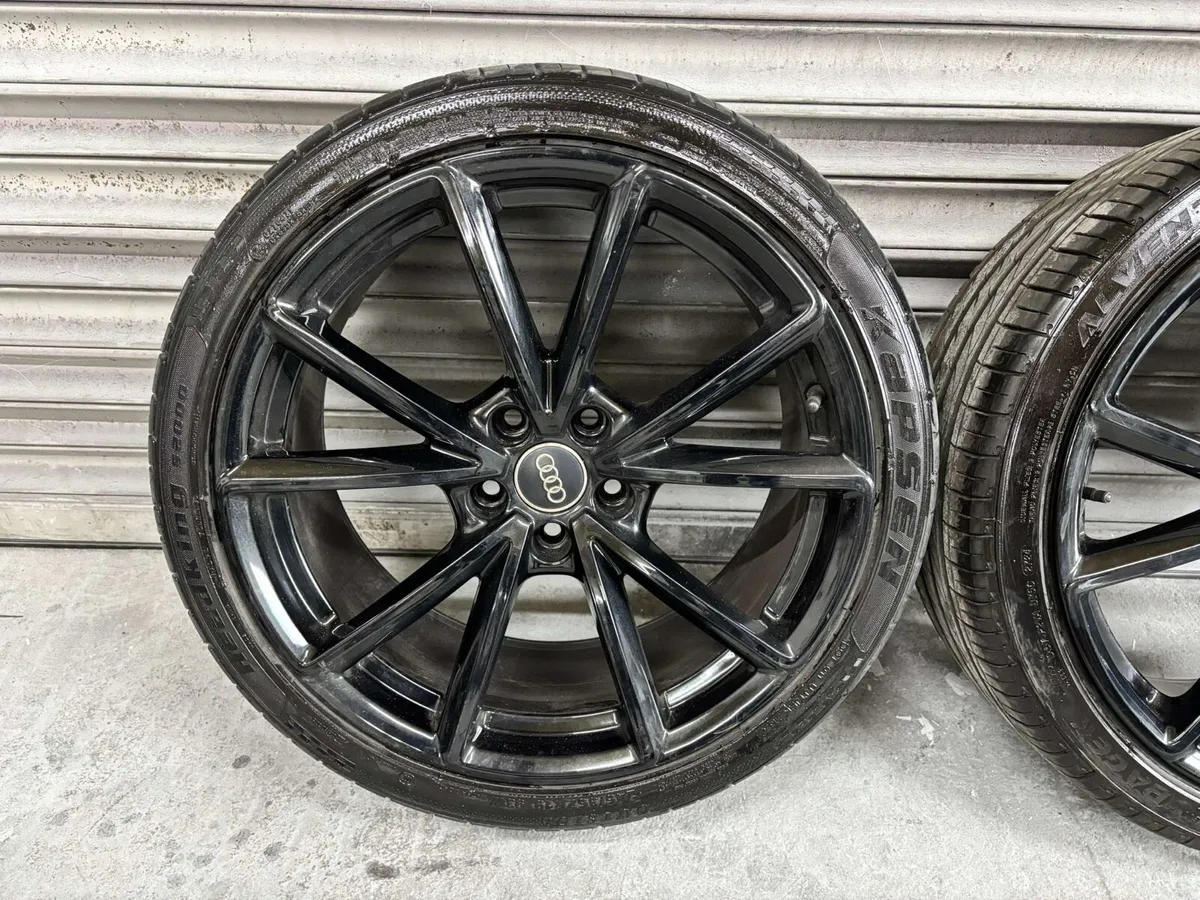 Audi RS4 19” Alloys - Image 2