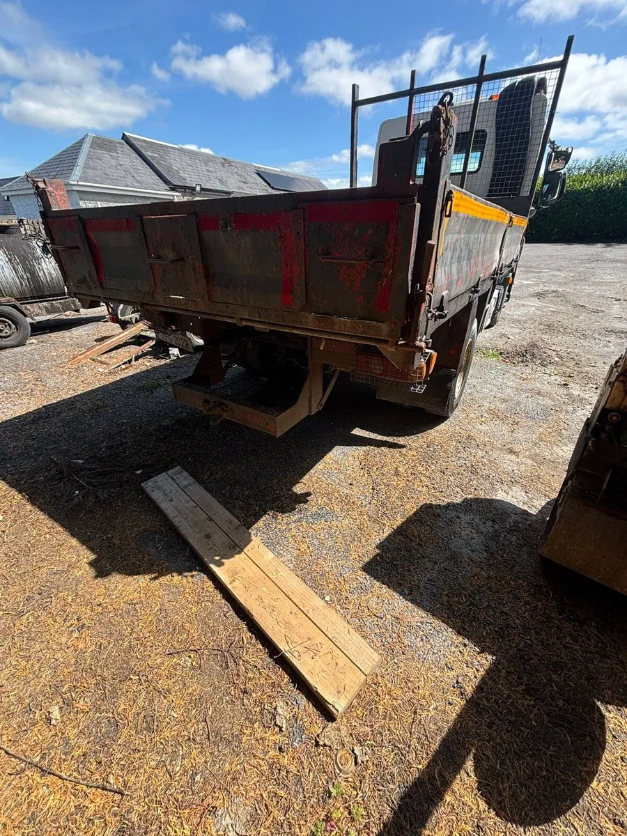Leyland Daf tipper 7.5 ton - Image 3