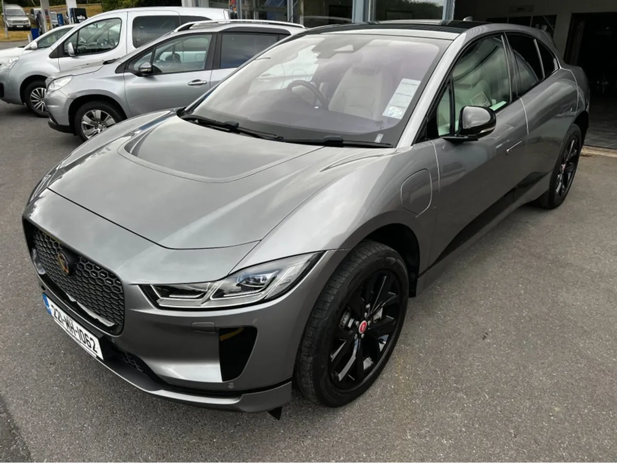 Jaguar I-PACE Black Edition 400PS AWD - Image 4