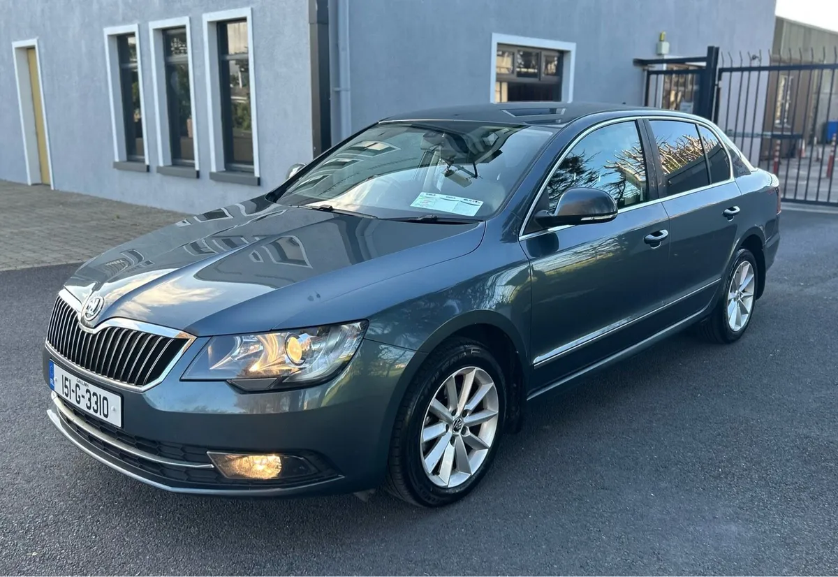 2015 Skoda superb - Image 4