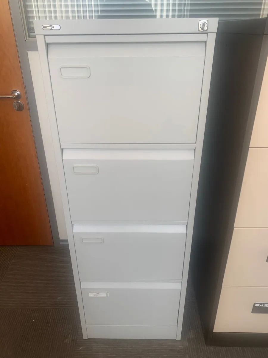Filing cabinets - Image 1