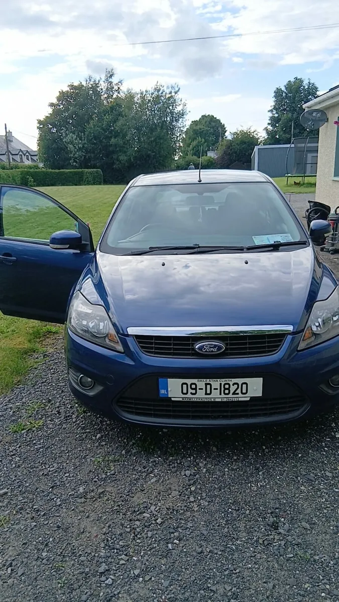 Ford Focus 1.4 petrol - Image 2
