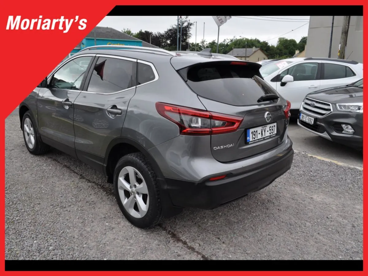 Nissan QASHQAI 1.5 SV 18 4DR - Image 4