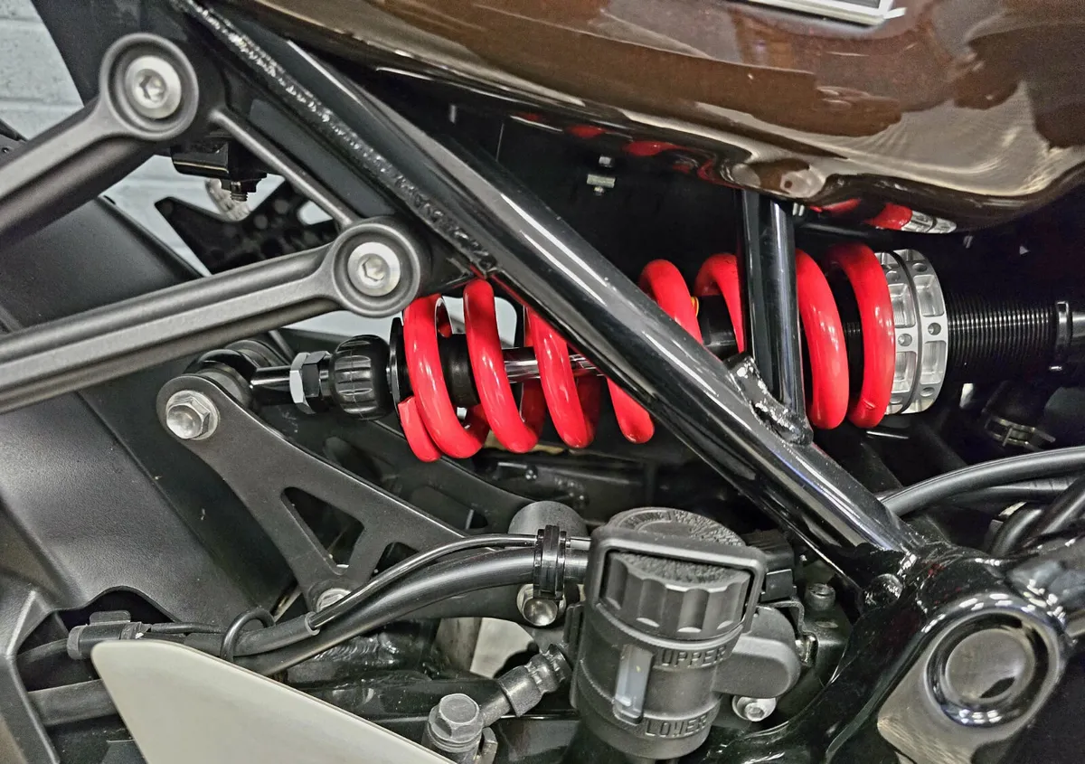 2022 KAWASAKI Z 900 RS 50th Anniversary - Image 4