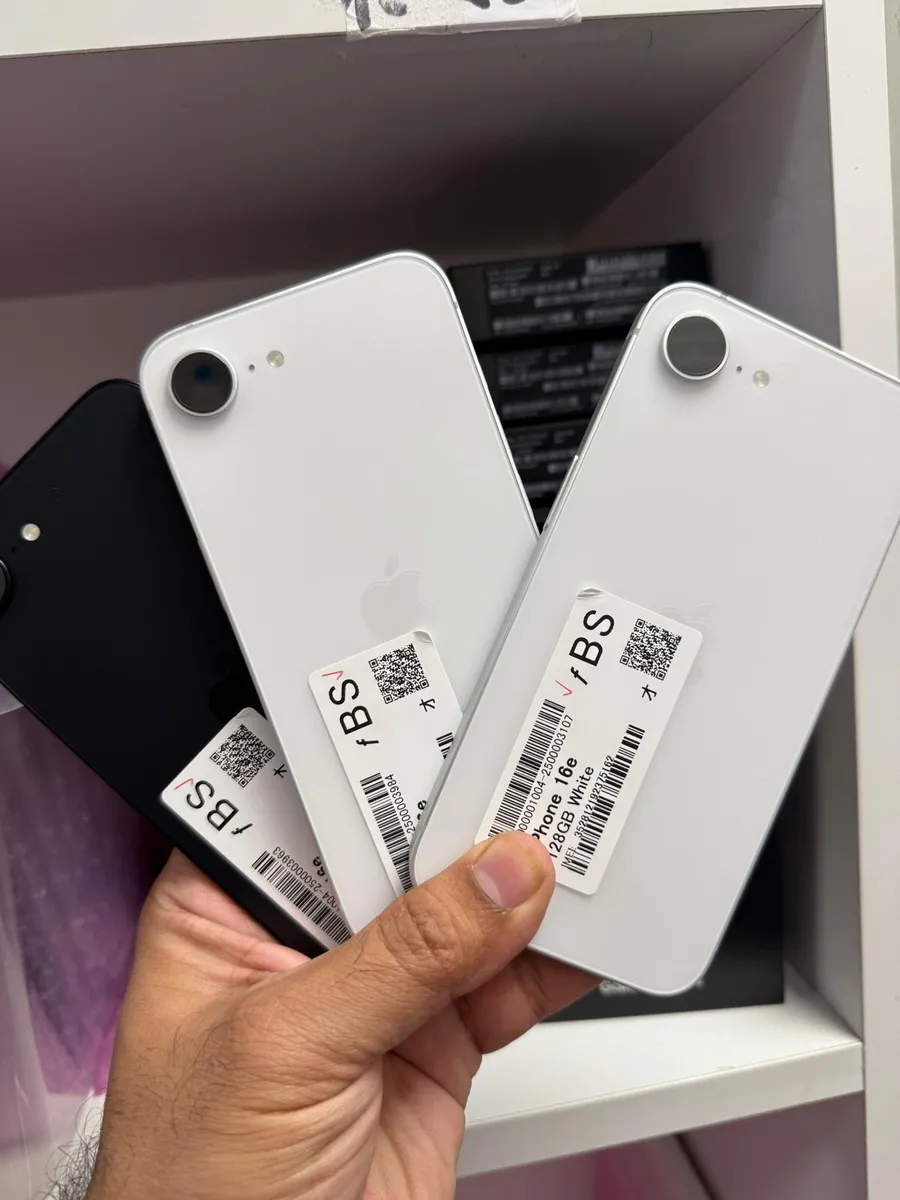 iPhone 16e – 128GB – A Grade - Image 2