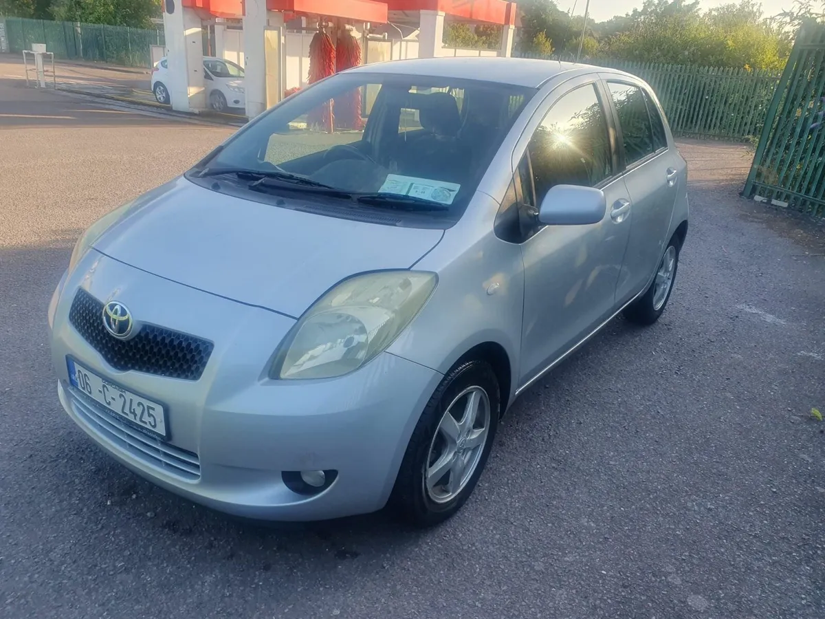 Toyota Yaris 1.0cc - Image 2