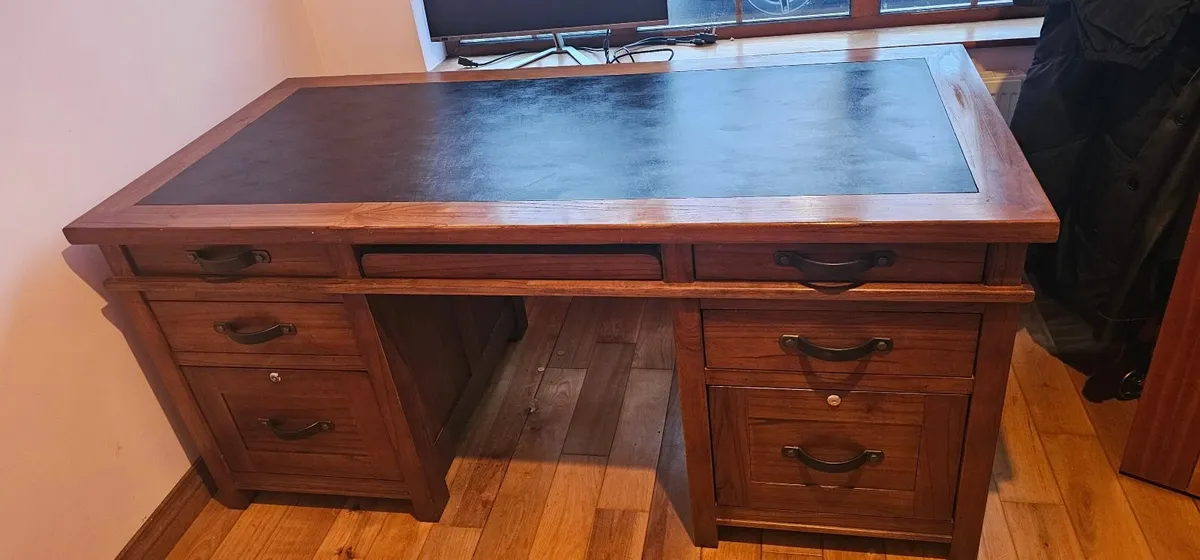 Desk - Image 1