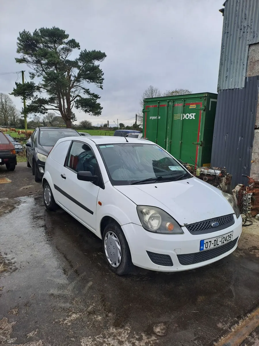 Ford Fiesta Van