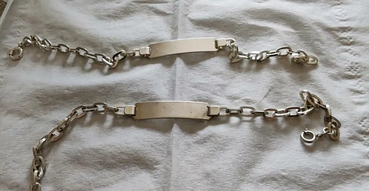2 retro silver bracelets - Image 3