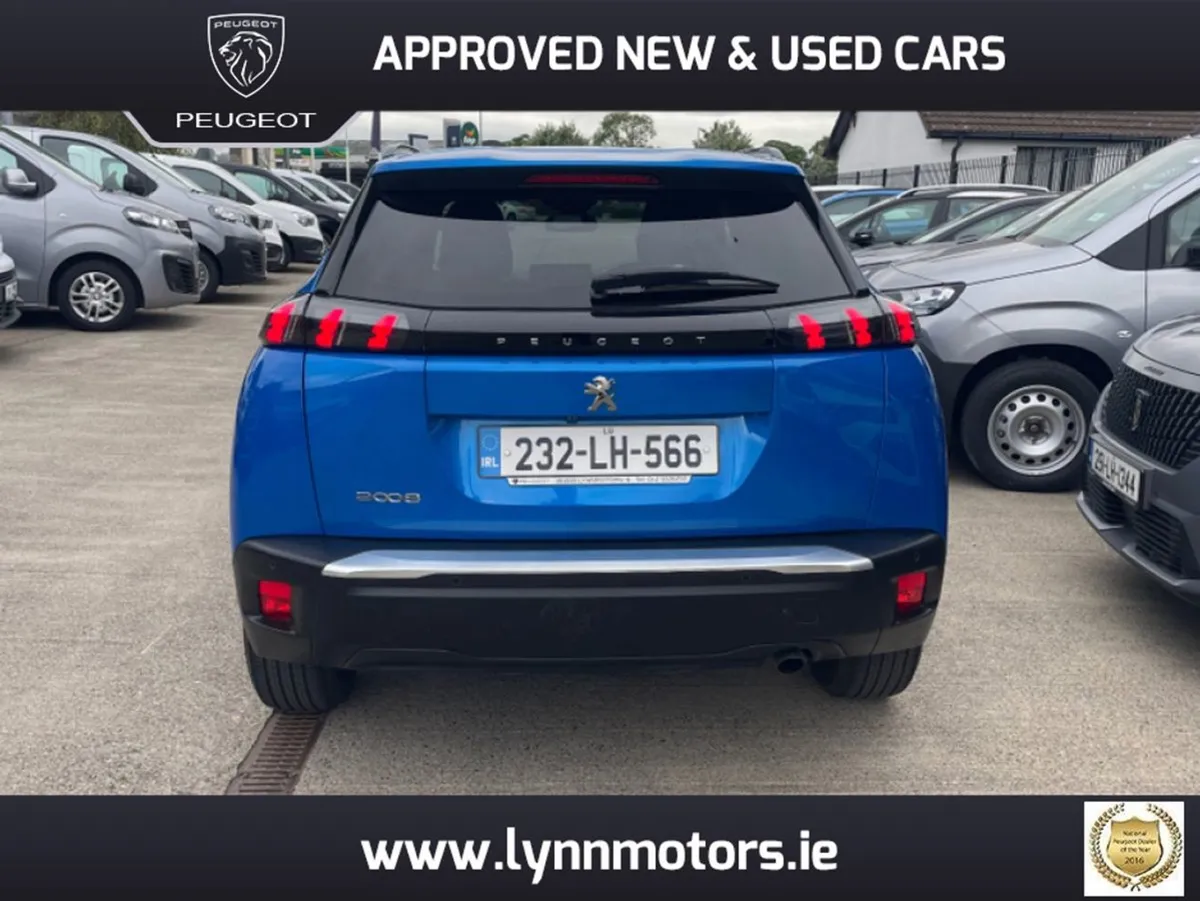 Peugeot 2008 Active 1.2 100 6.4 4DR - Image 3