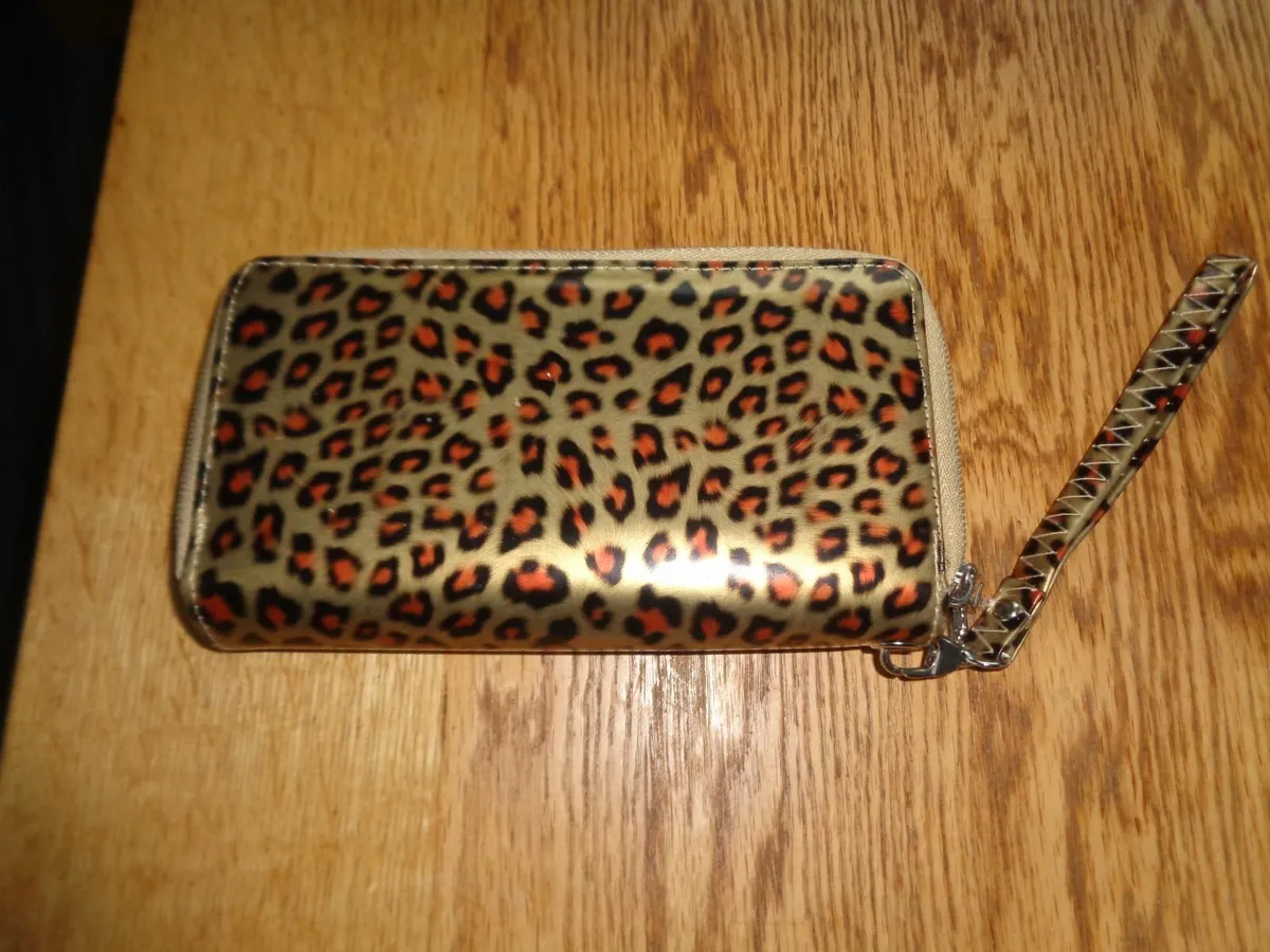 Ladies Wallet for Sale - Image 3