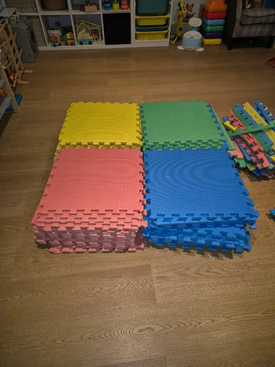 Foam mats multicolour - Image 1