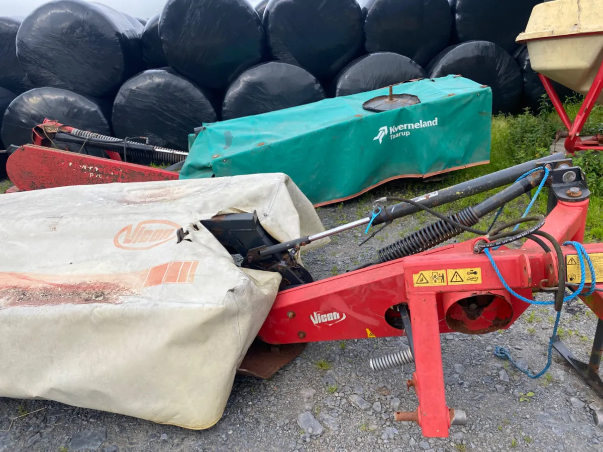 Vicon disc mower - Image 2