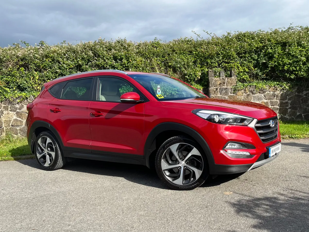 Hyundai Tucson 1.7 D Executive SE - Image 3