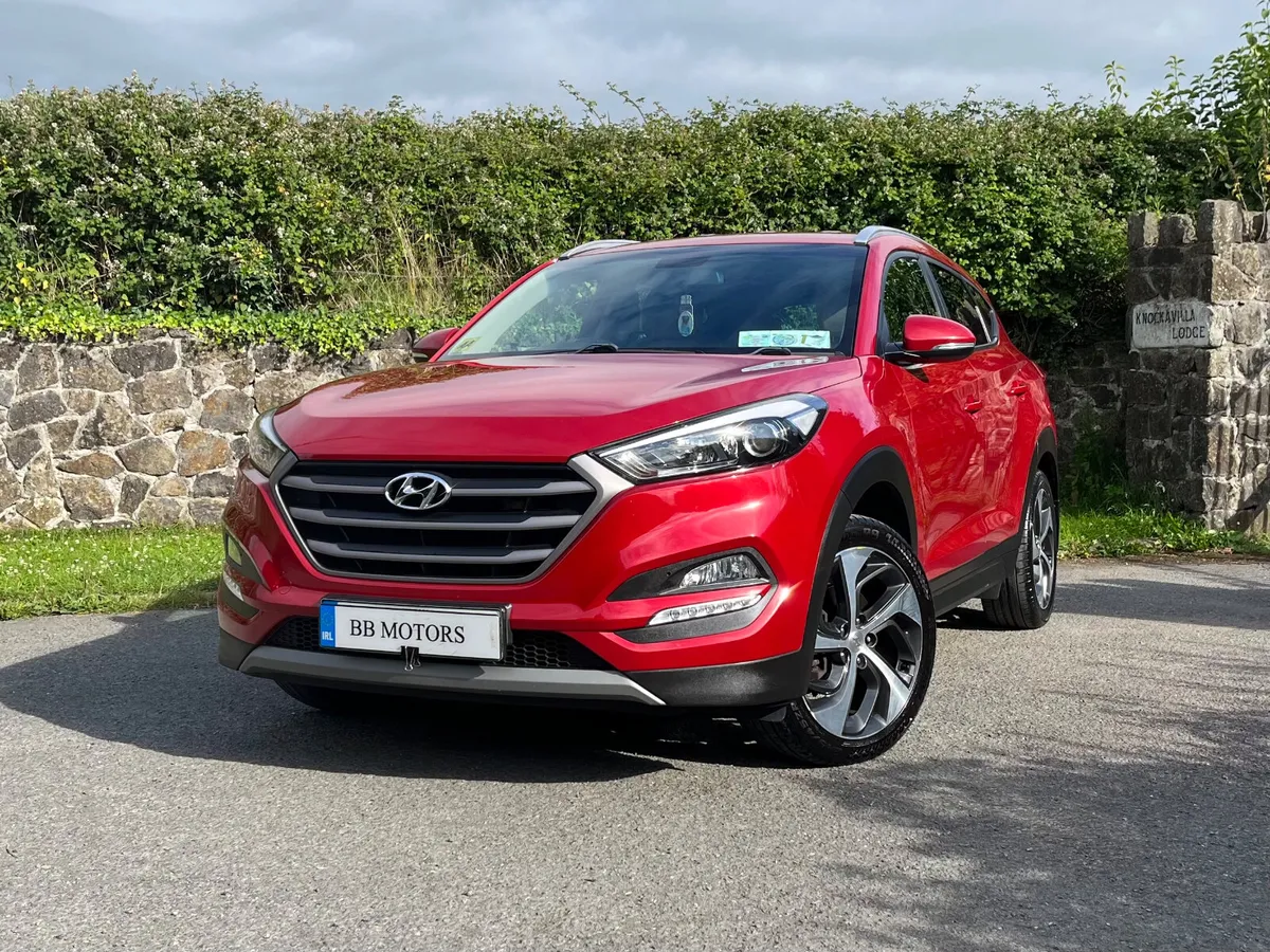 Hyundai Tucson 1.7 D Executive SE - Image 4
