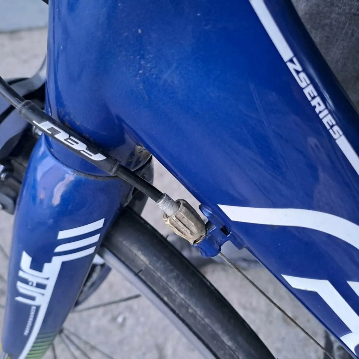 Road racer - Image 4