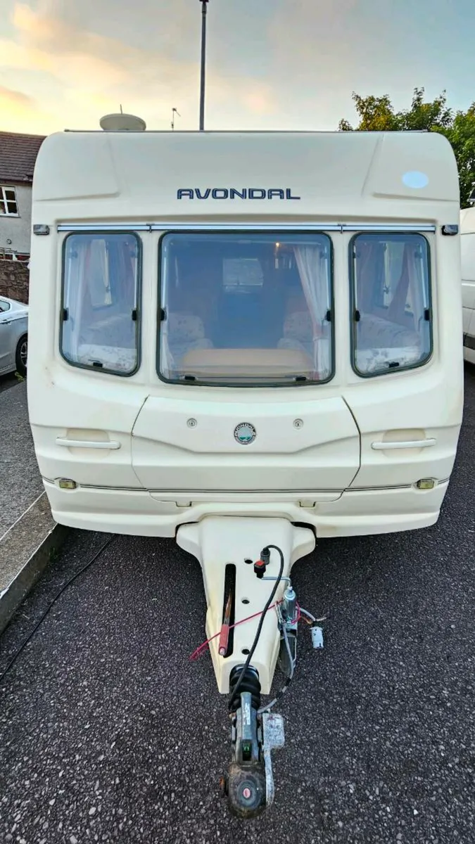 4/5 berth  Berth Bailey Caravan for sale - Image 2