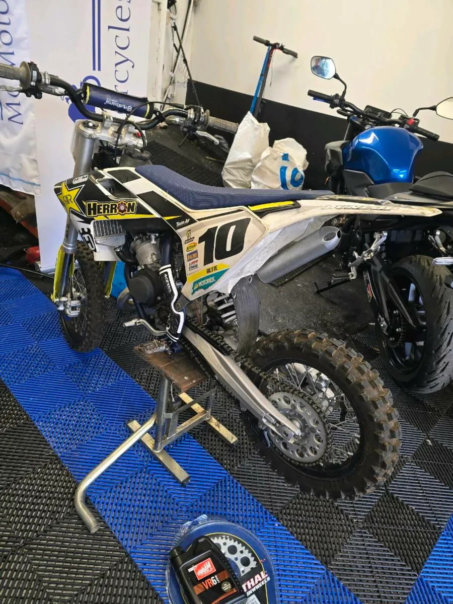 Husky 65cc - Image 4