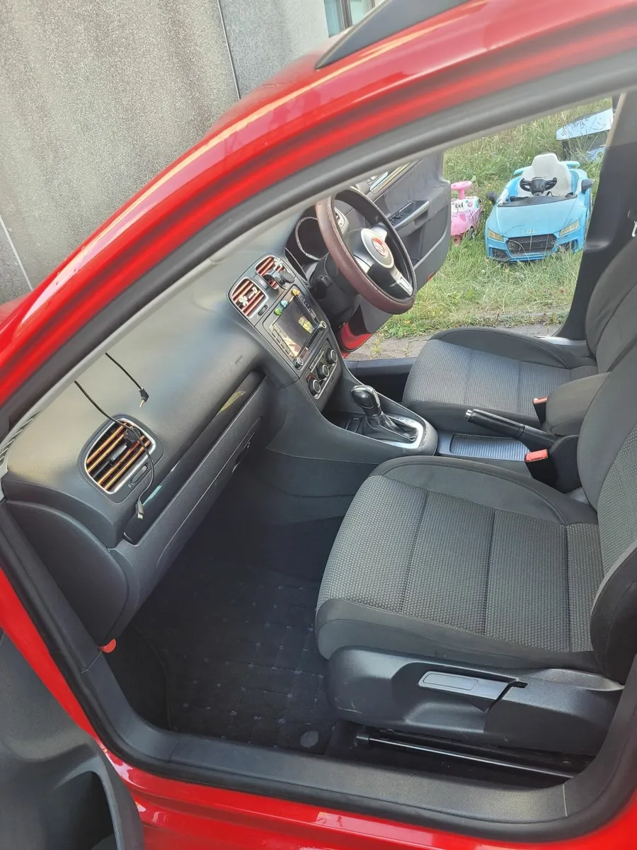 Volkswagen Golf 2012 - Image 4