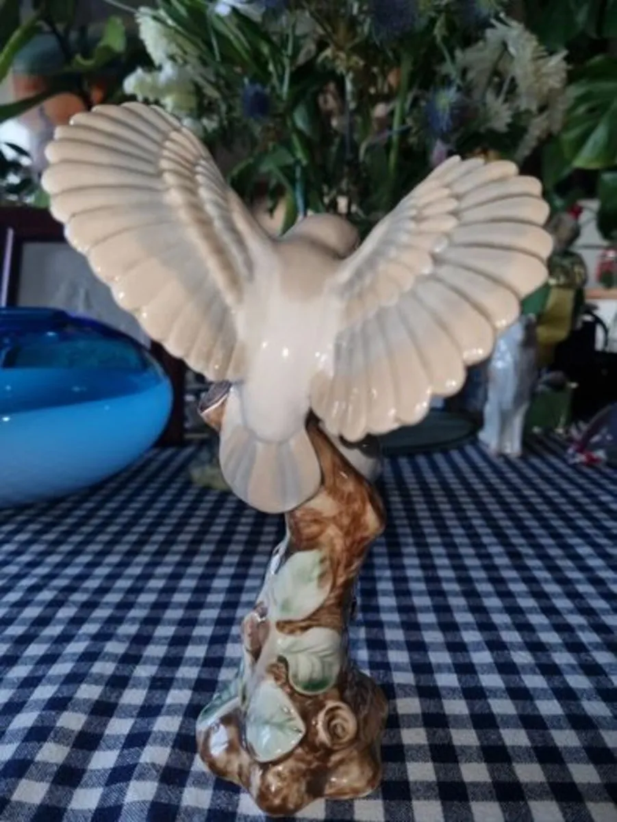 Vintage figurine of two birds - Image 4