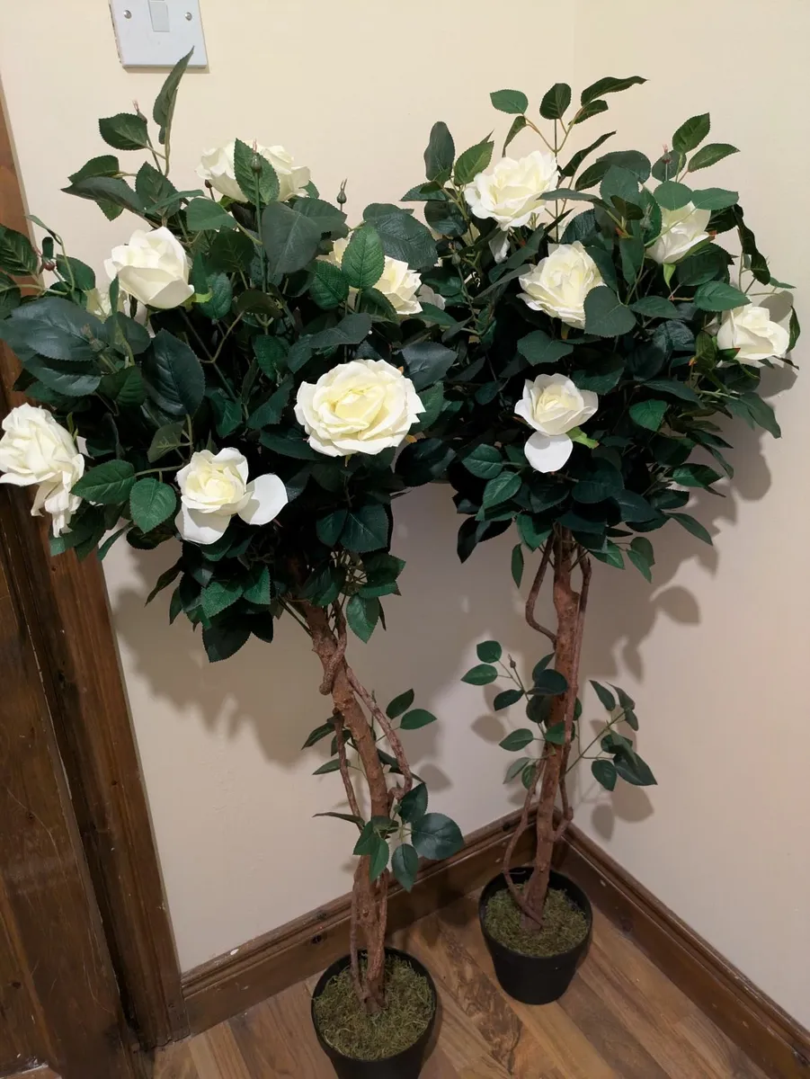 Artificial Rose Trees