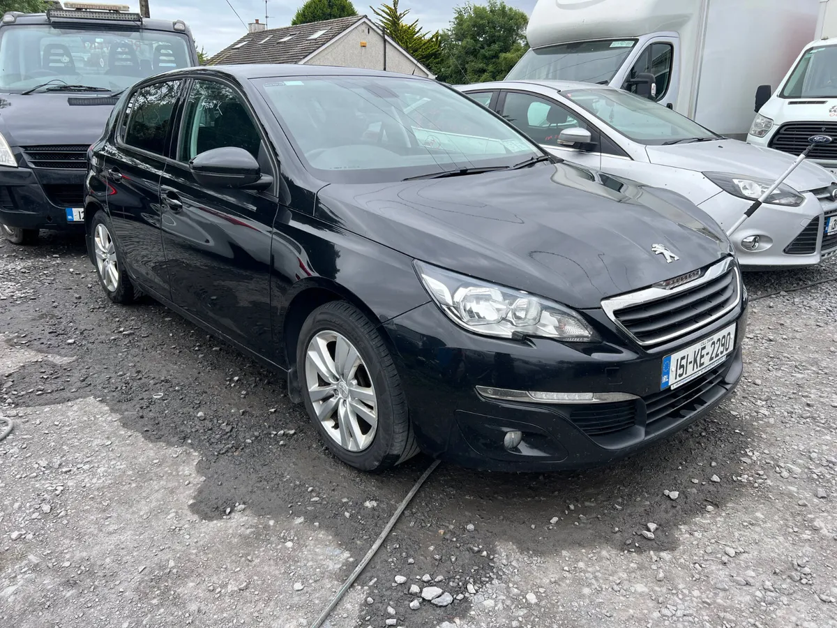 2015 Peugeot 308 1.6 Diesel Driving - Image 3