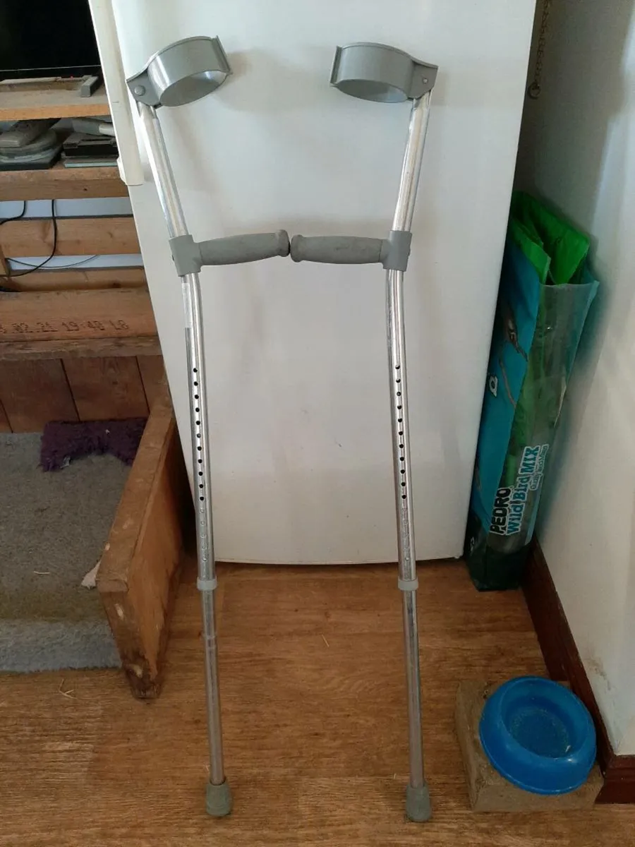 Pair of good crutches