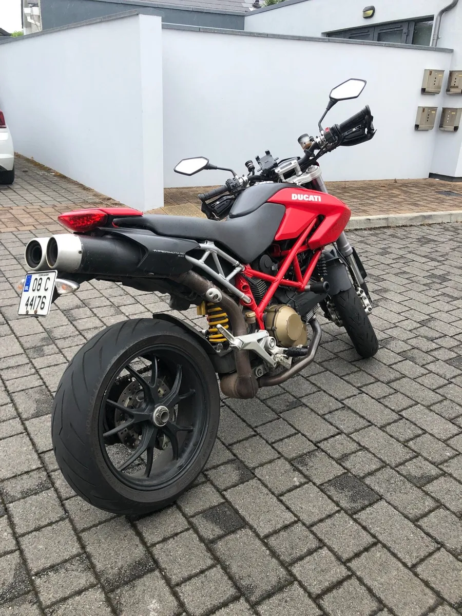 Ducati Hypermotard 1100 - Image 3