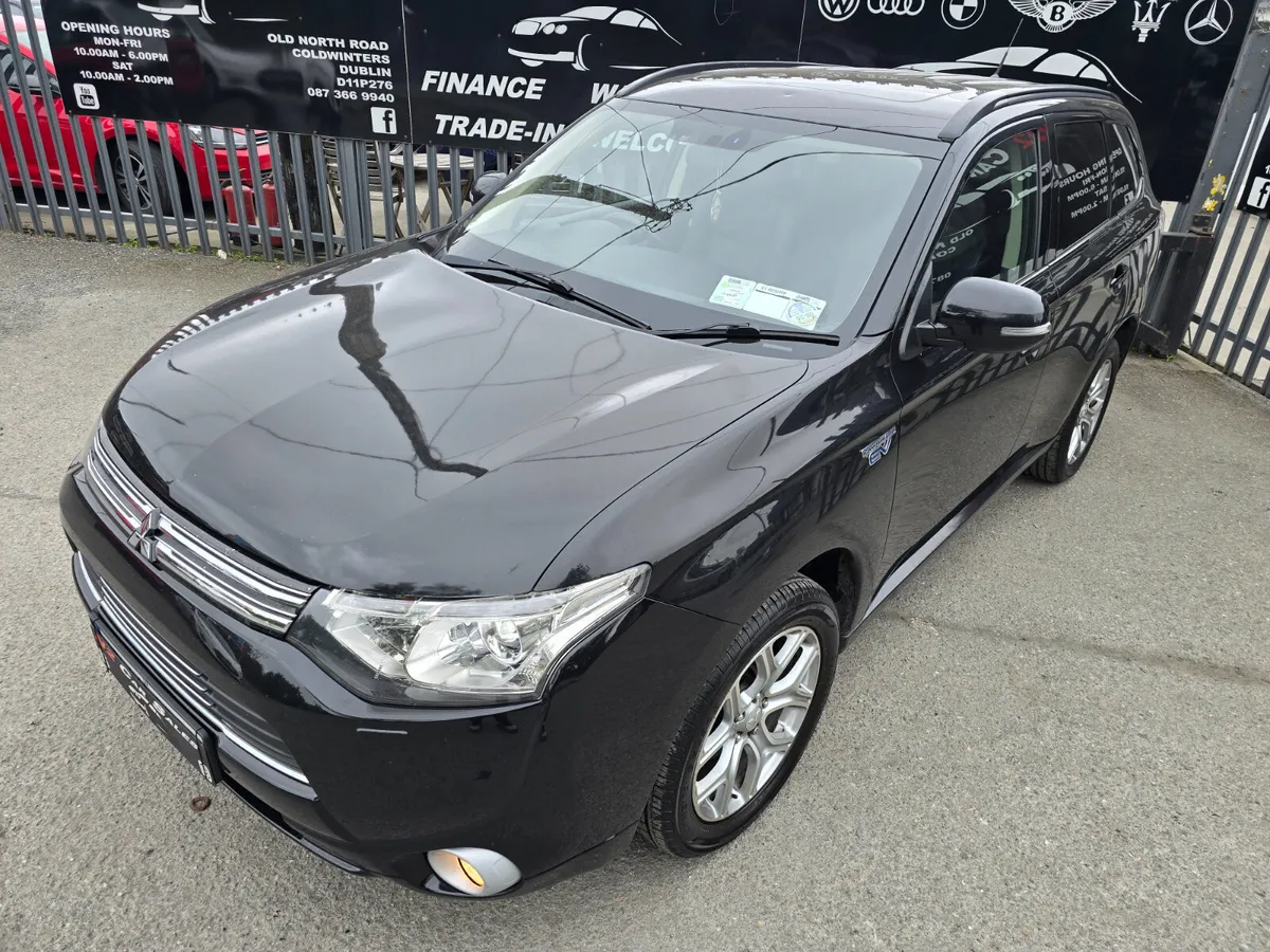 151 Outlander Plug in Hybrid, NEW NCT - Image 3