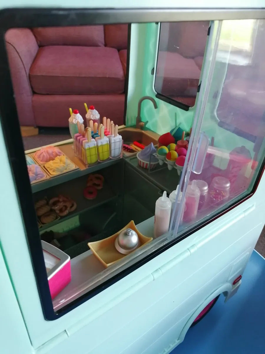 Our Generation Ice cream van,Salon & salon chair - Image 3