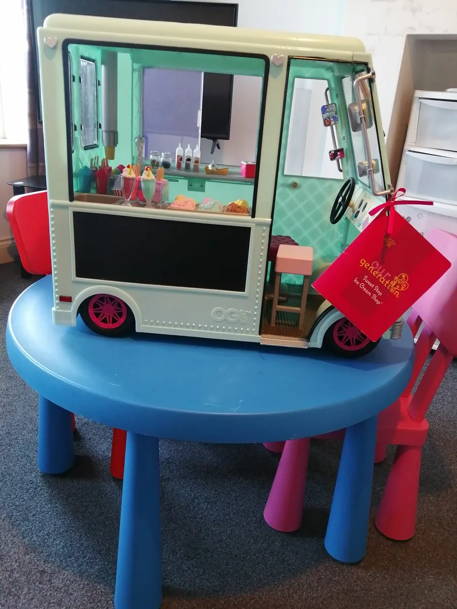Our Generation Ice cream van,Salon & salon chair - Image 4