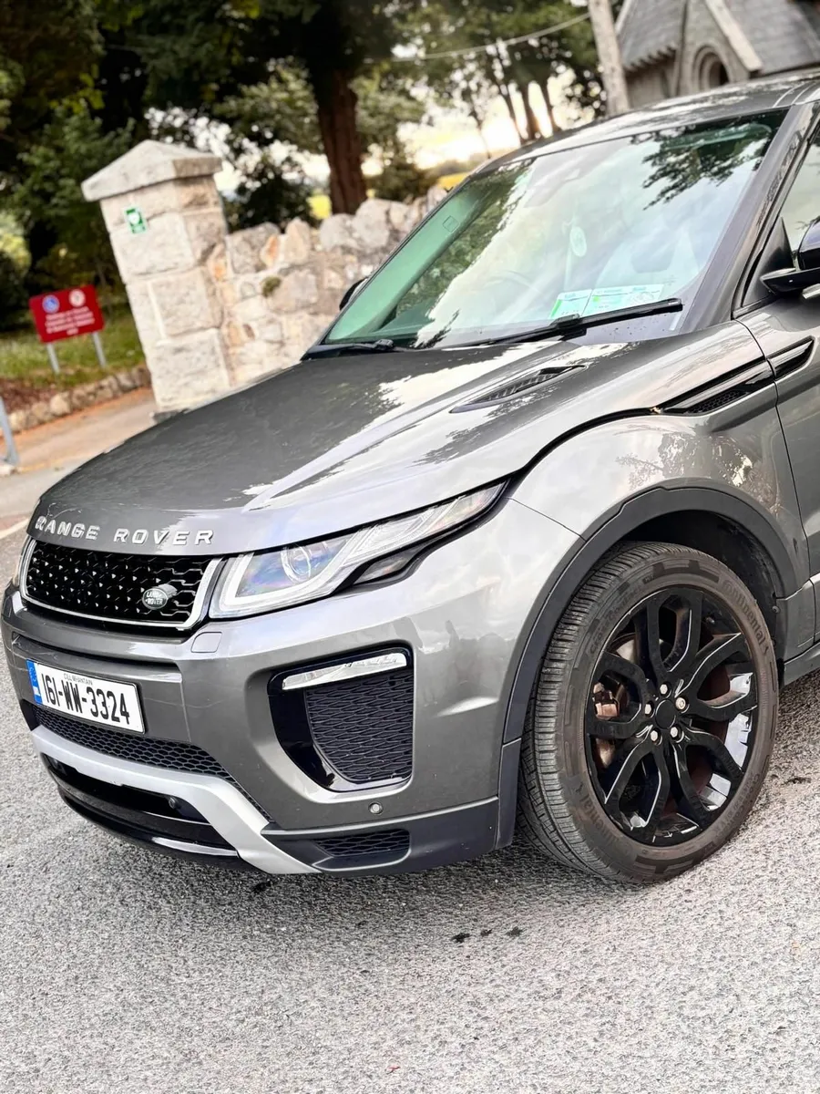 Range Rover Evoque HSE DYNAMIC LUX Auto 4WD - Image 3