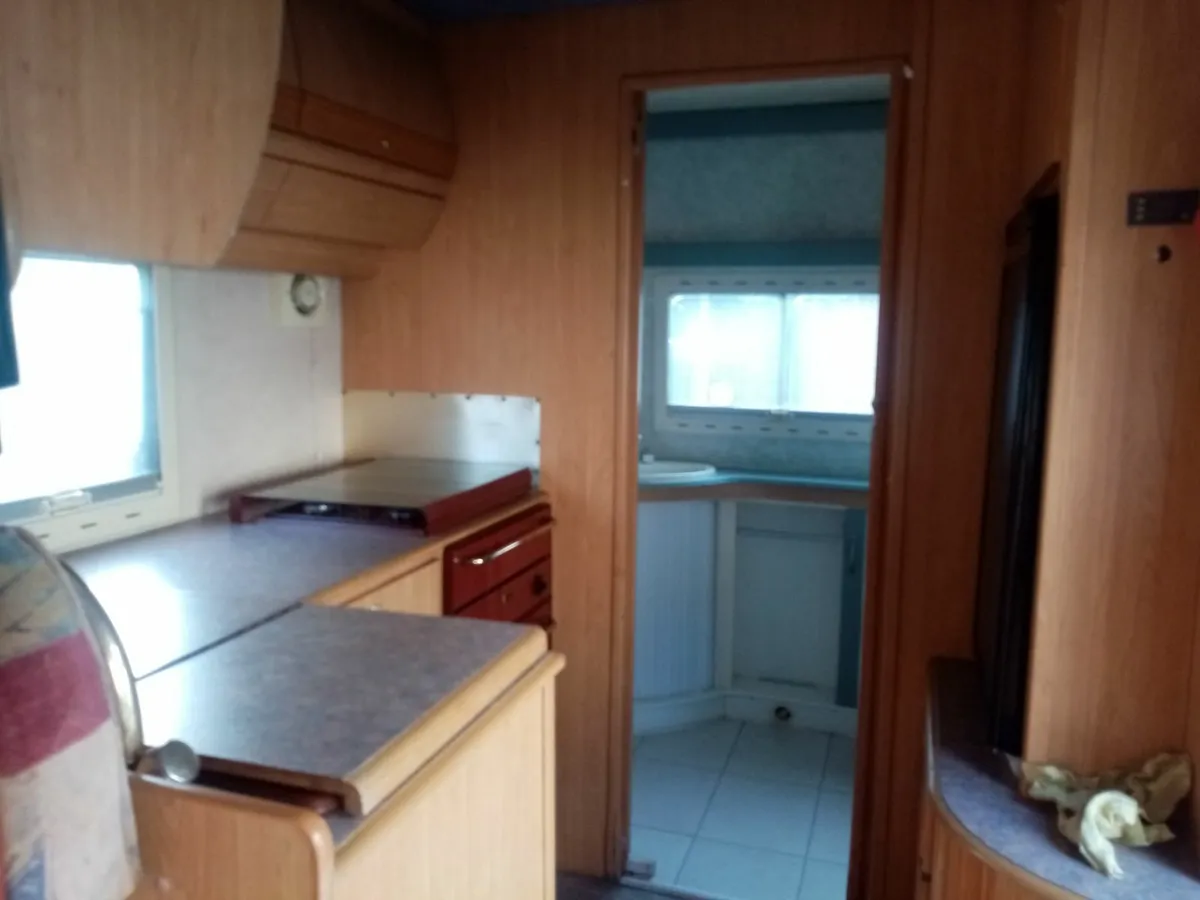 Campervan - Image 3
