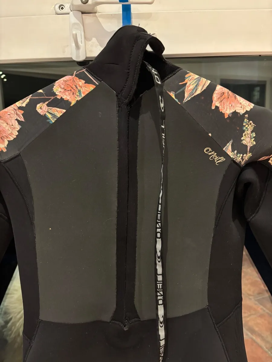 Women’s Wetsuit O Neil 5:4 mm - Image 4