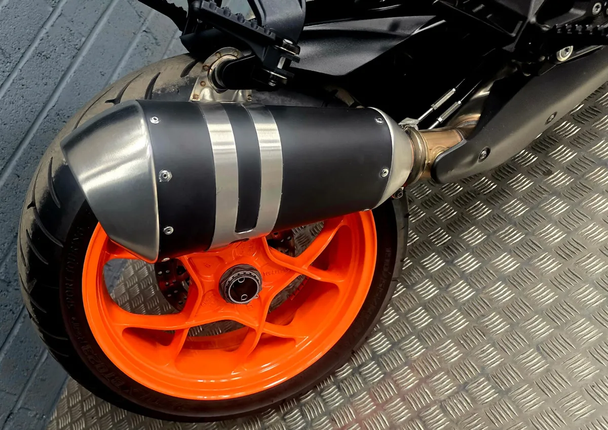 2020 KTM 1290 SUPERDUKE R - Image 3