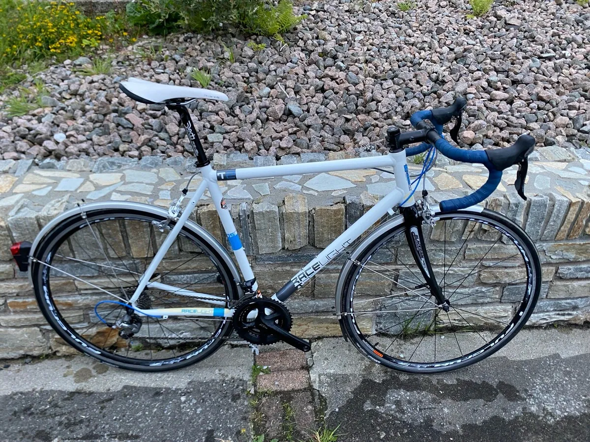 Kinesis Racelight T2 road bike 57cm large - Image 1