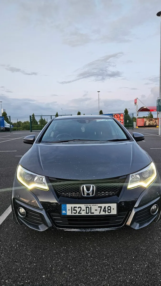 Honda Civic 2015 NEW NCT FOR 2 YEARS - Image 4