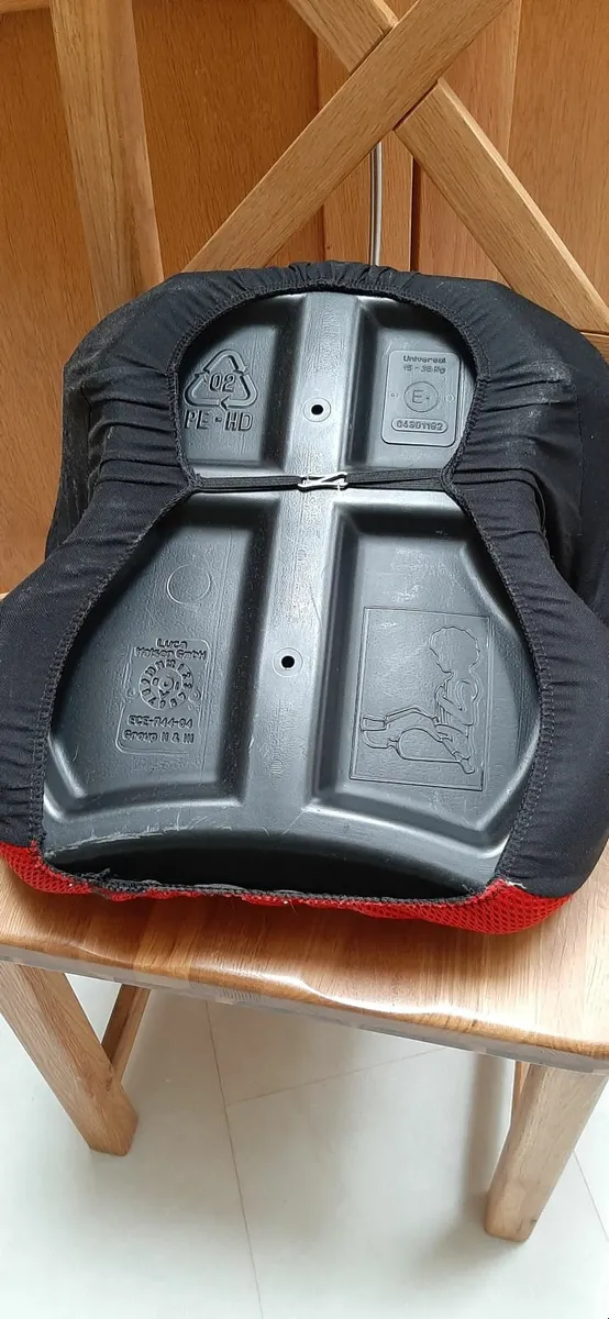 Kids Booster Seats - Image 2