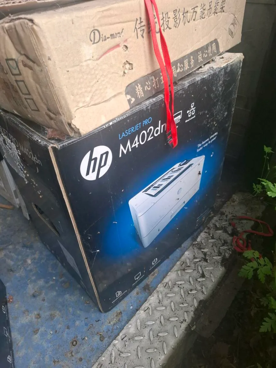 HP LaserJet Pro M402dn Laser Printer - Image 3