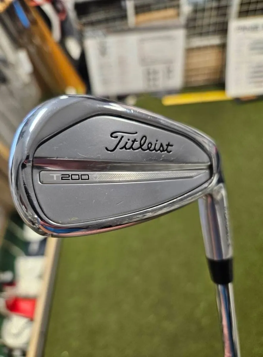 Titleist T200 3rd Gen Forged Irons - Image 2