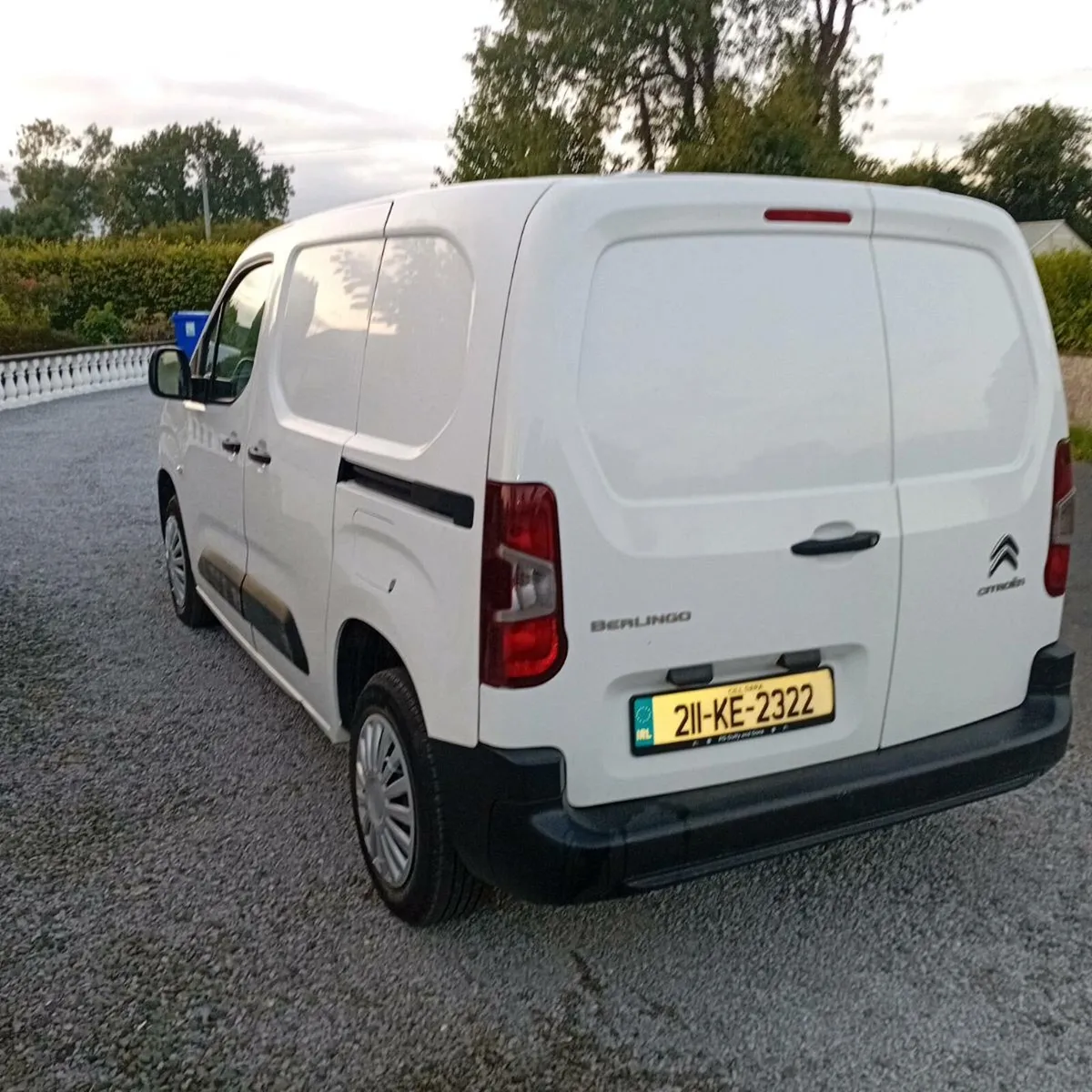 211 CITROËN BERLINGO Cvrt Till 4-26 and tax 5-26 - Image 3