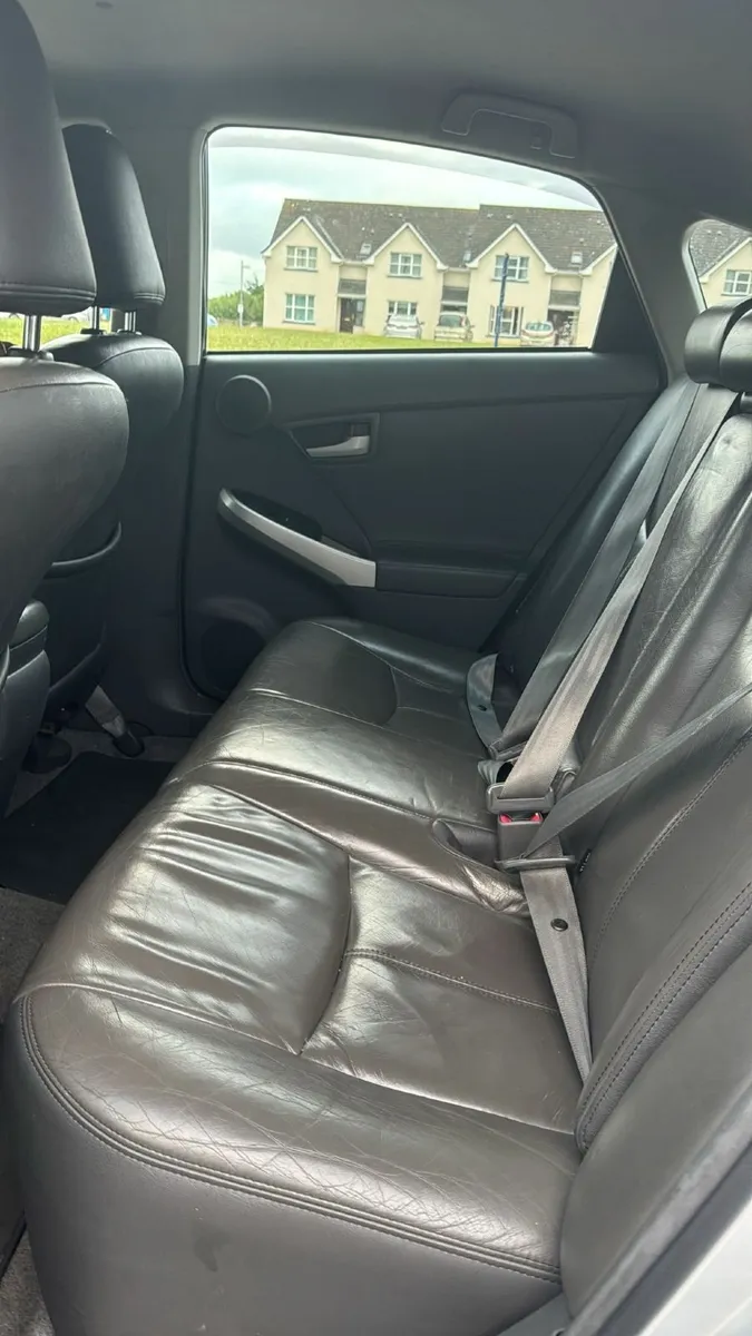 Toyota Prius 2010 - Image 3
