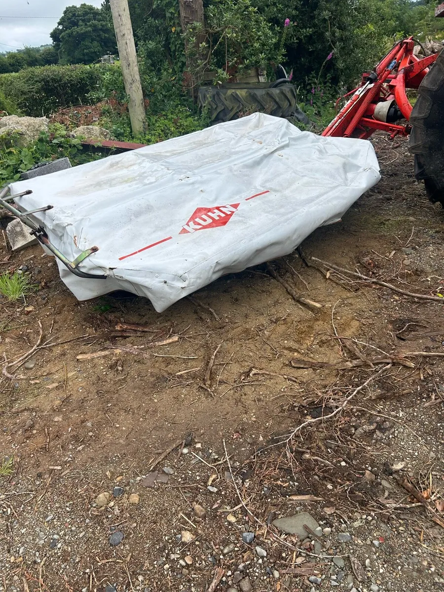 Kuhn 66 disc mower - Image 1