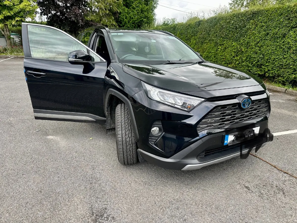 Toyota RAV4 2021 - Image 3