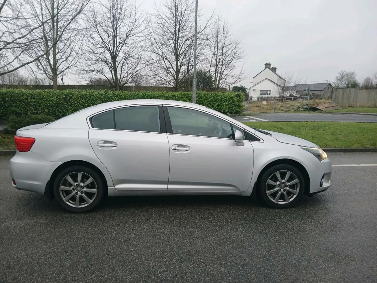 Toyota avensis 2013 new NCT for 12months nd tax - Image 2